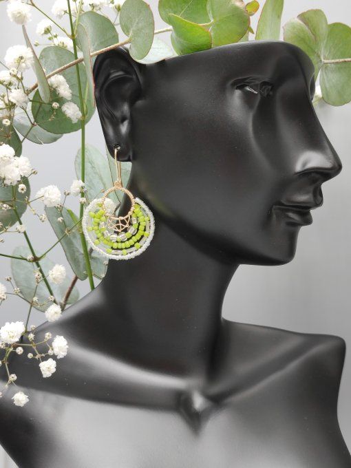 Boucles d'oreilles Bohème vert anis