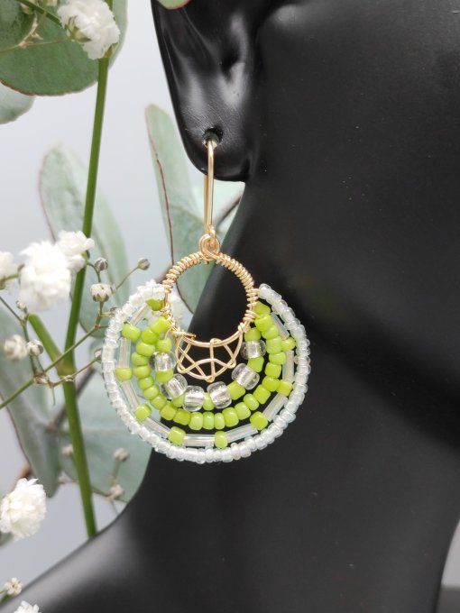 Boucles d'oreilles Bohème vert anis